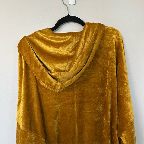 Free People Women’s Gold Slouchy Velour V-Neck Hooded Pullover Sz XS GUC - Picture 8 of 9
